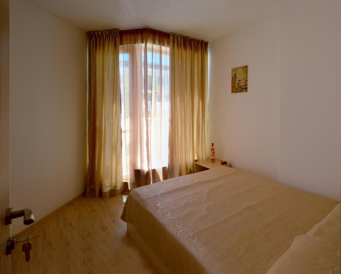 Vanilla Garden Apartments Σάνι Μπιτς Εξωτερικό φωτογραφία