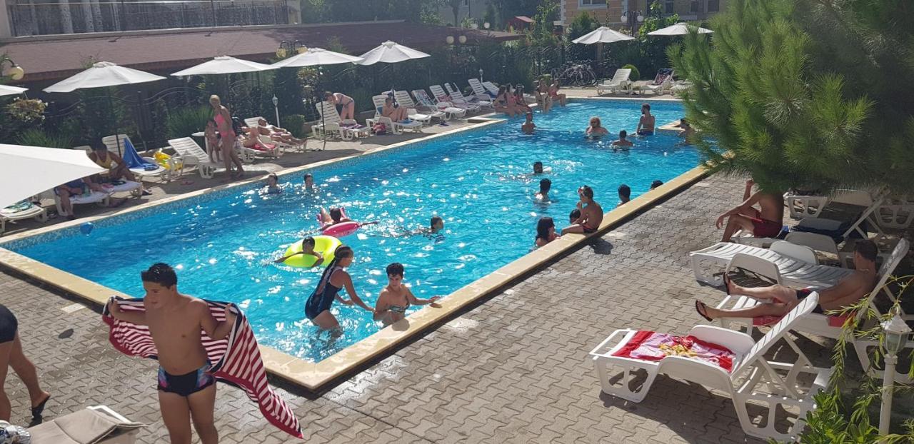 Vanilla Garden Apartments Σάνι Μπιτς Εξωτερικό φωτογραφία
