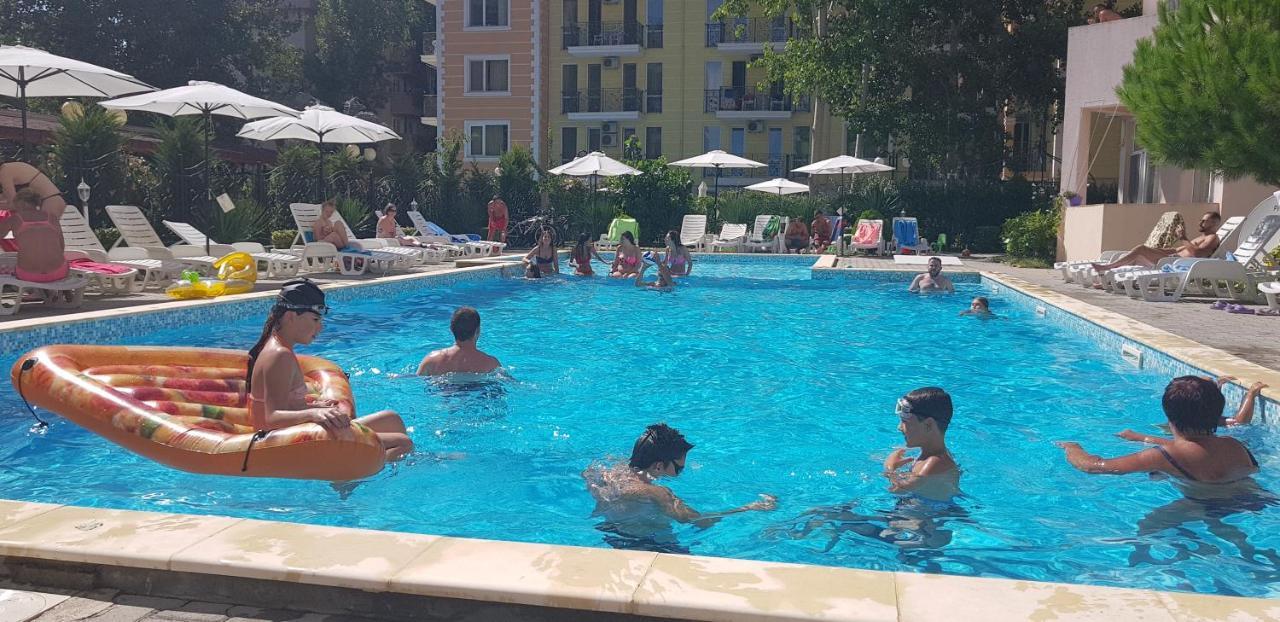 Vanilla Garden Apartments Σάνι Μπιτς Εξωτερικό φωτογραφία